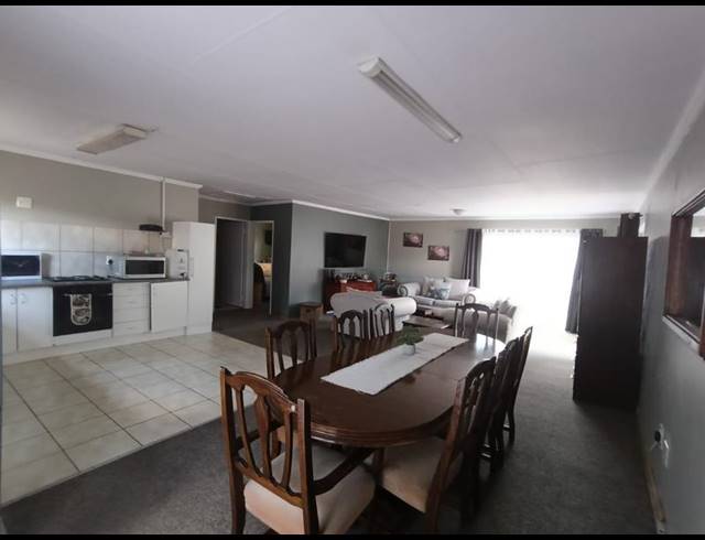 2 BEDROOM PROPERTY TO RENT IN STRUBENVALE